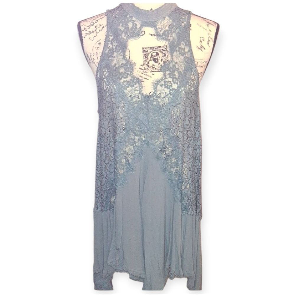FREE PEOPLE TELLTALE Romantic Blue Lace Mini  Dress / Tunic Top Size Medium